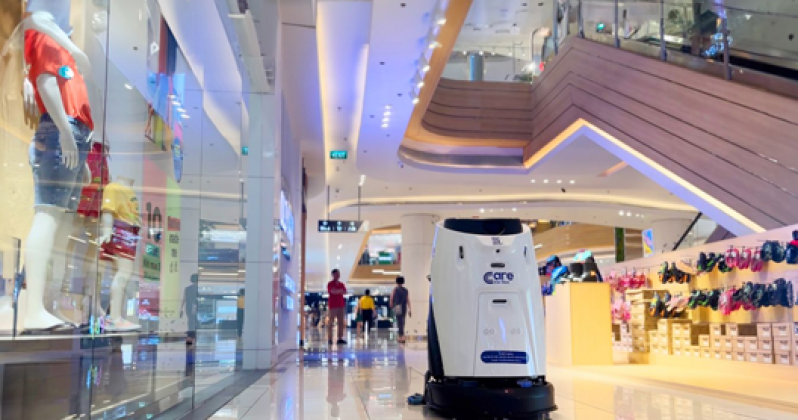 Care Việt Nam Sử Dụng Robot Vệ Sinh Công Nghiệp Hiện Đại Nhất Tại Estella Place